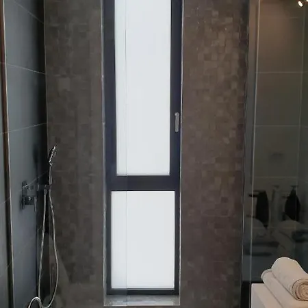 Apartament Inchis Vandut Iulie - Numai Rezervati * 마마이아
