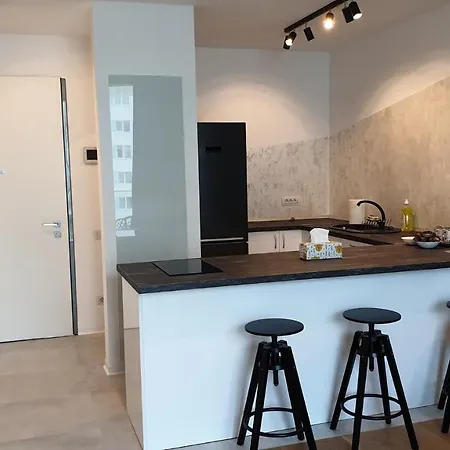 아파트 Apartament Inchis Vandut Iulie - Numai Rezervati *